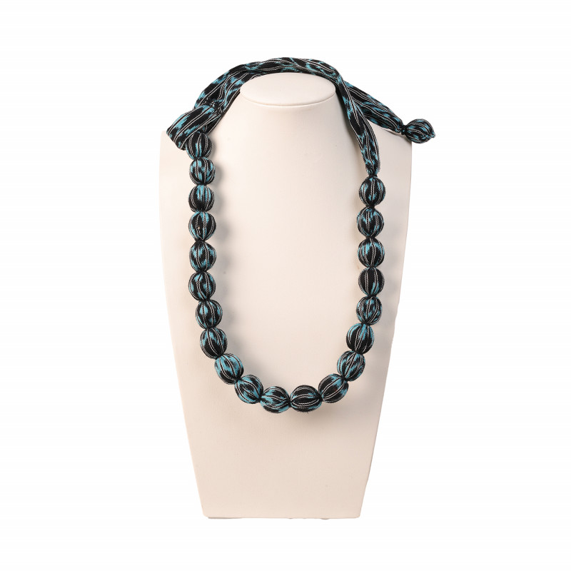 Collar de rebozo