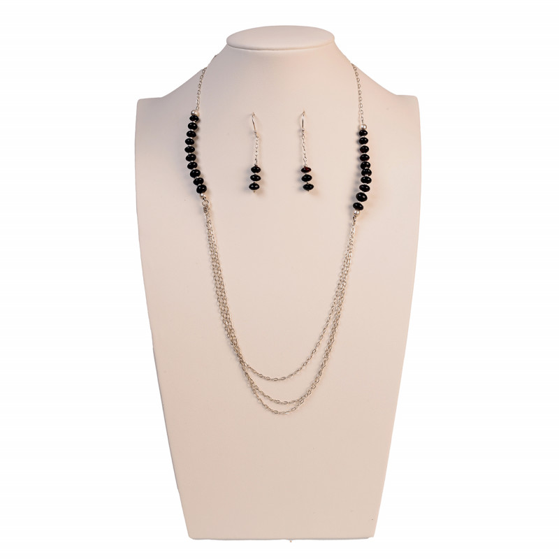 Juego de collar y aretes