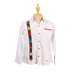 Guayabera blanca, con...